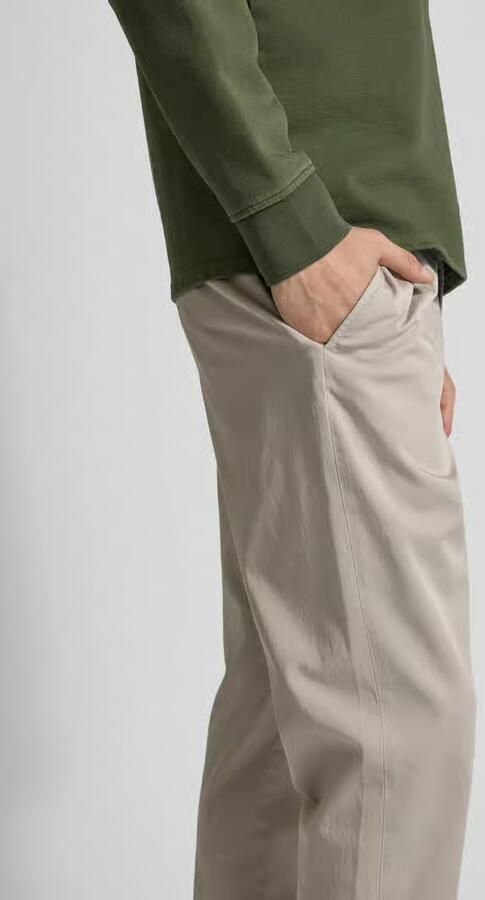 Closed Regular fit stoffen broek met labeldetail