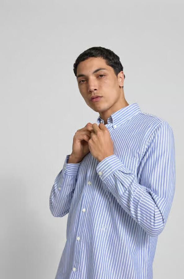 Closed Slim fit zakelijk overhemd met knoopsluiting