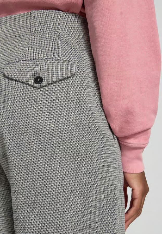 Closed Stoffen broek met bandplooien