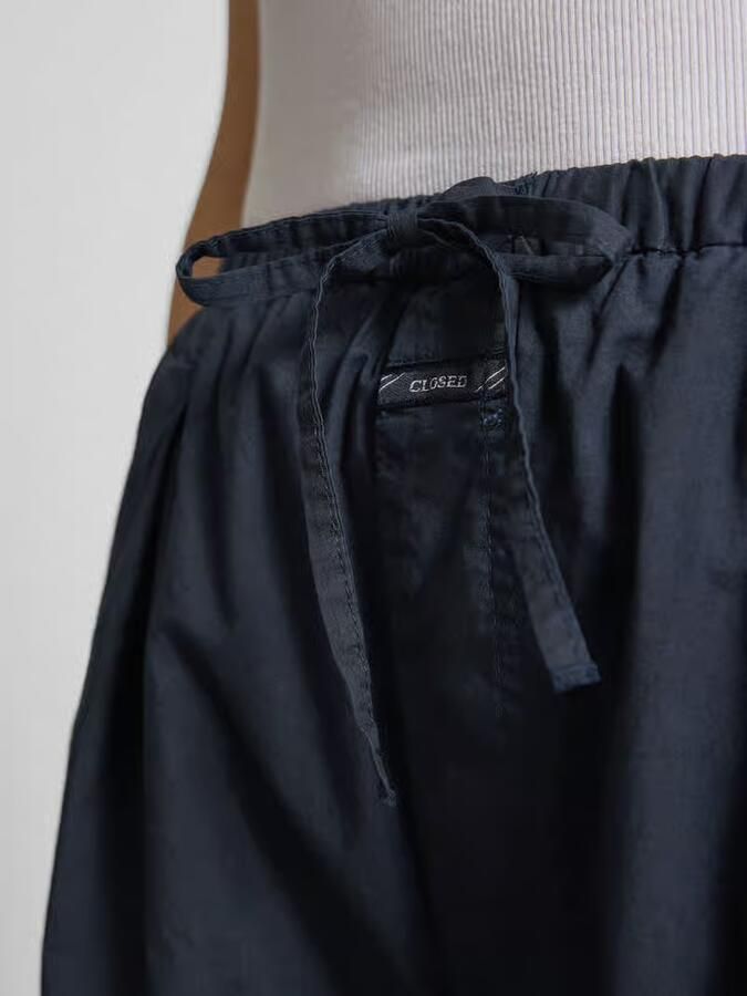 Closed Stoffen broek met elastische band