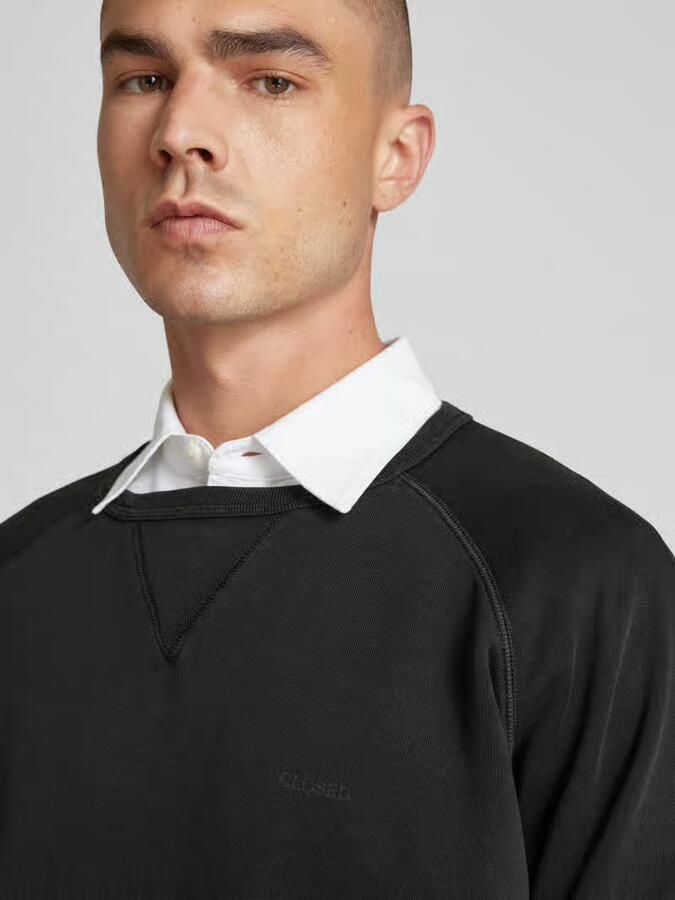 Closed Sweatshirt met geribde boorden