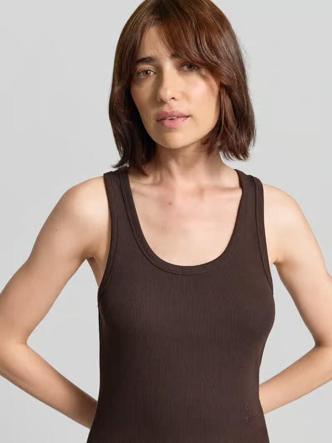Closed Tanktop in riblook met ronde hals - Foto 2