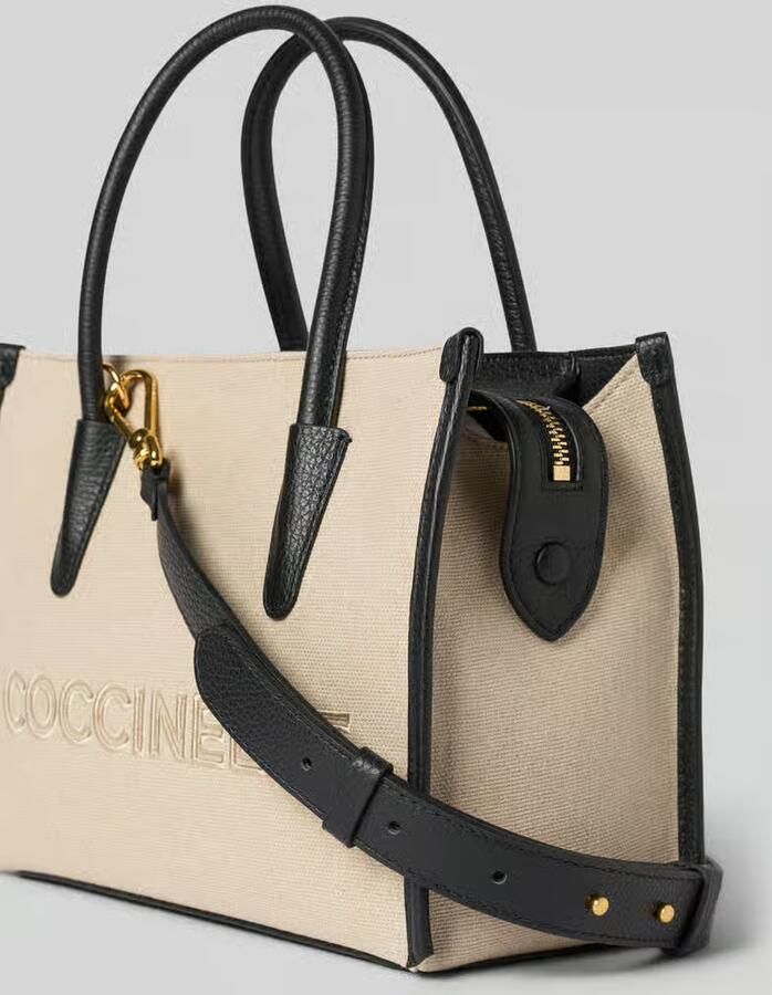 Coccinelle Handtas met labelstitching