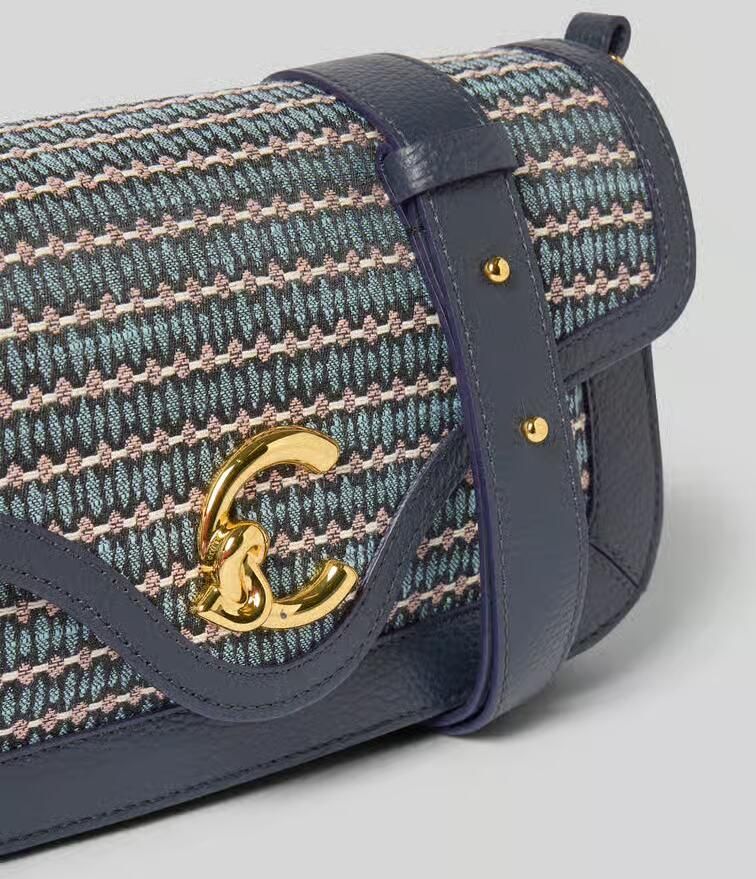 Coccinelle Schoudertas met logodetail en verstelbare schouderband