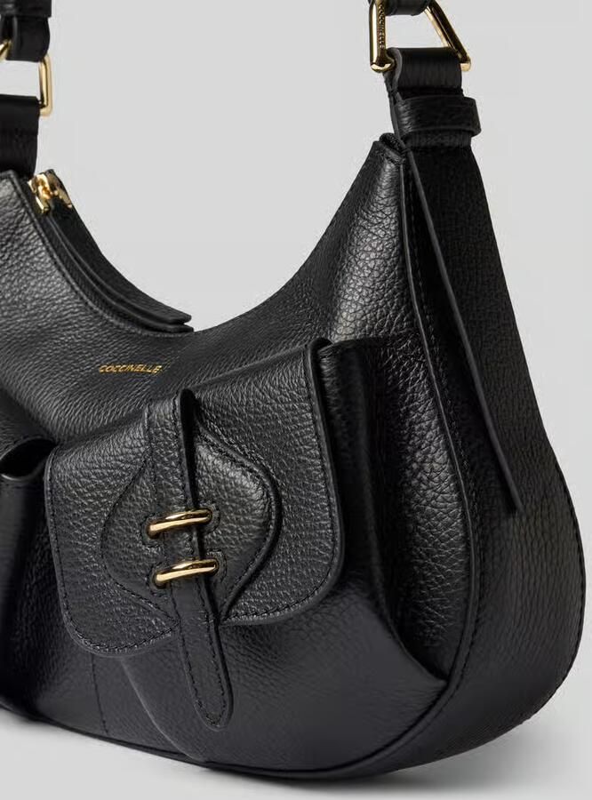 Coccinelle Schoudertas met logodetail model 'Mavery'
