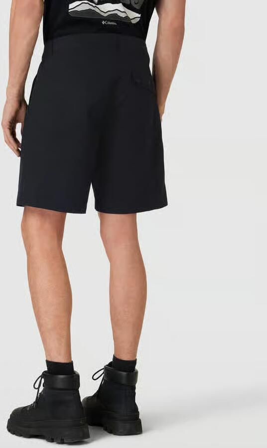 Columbia Straight leg bermuda in effen design