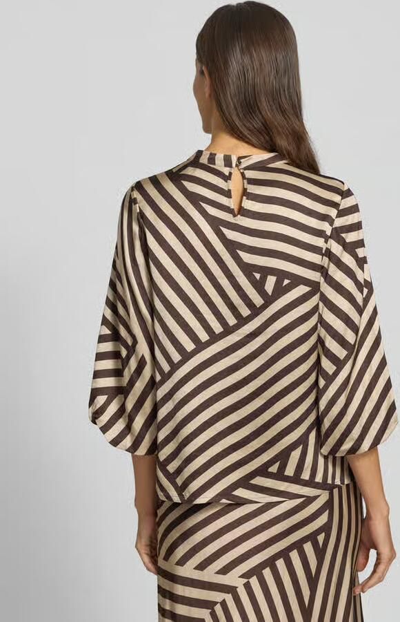 Comma Blouse met ronde hals