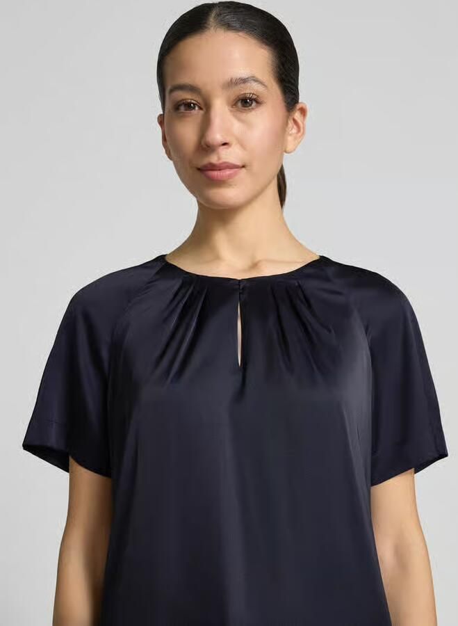 Comma Blouseshirt met druppelvormige hals