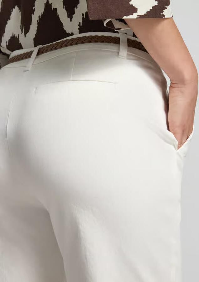Comma Broek met achterzakken en riem