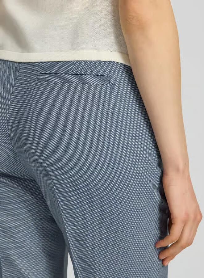 Comma broek met persplooien en achterzak
