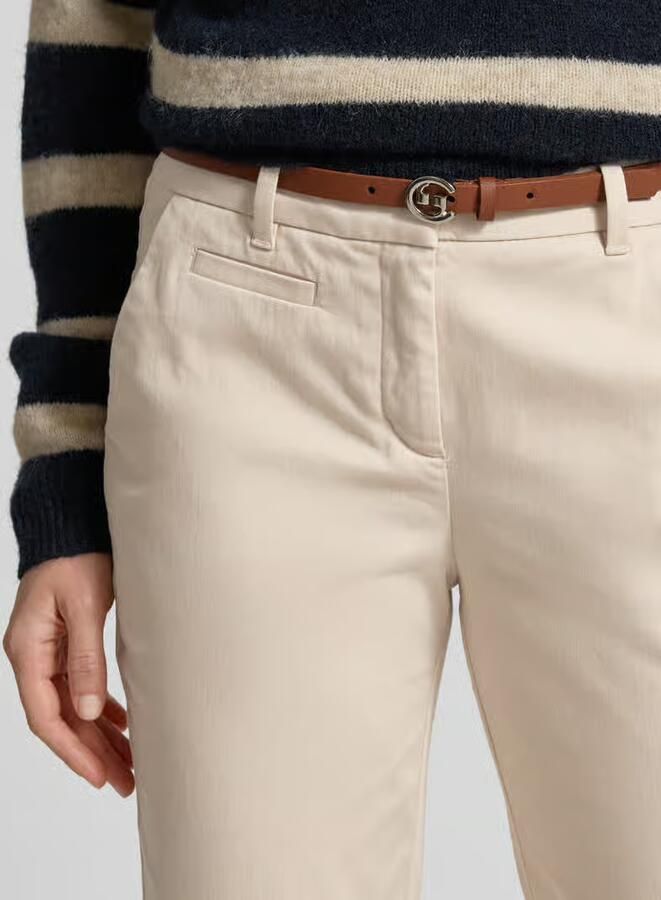Comma Chino met riem en stretch