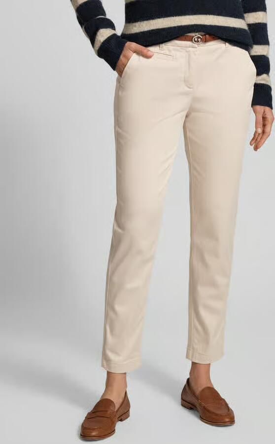 Comma Chino met riem en stretch - Foto 5