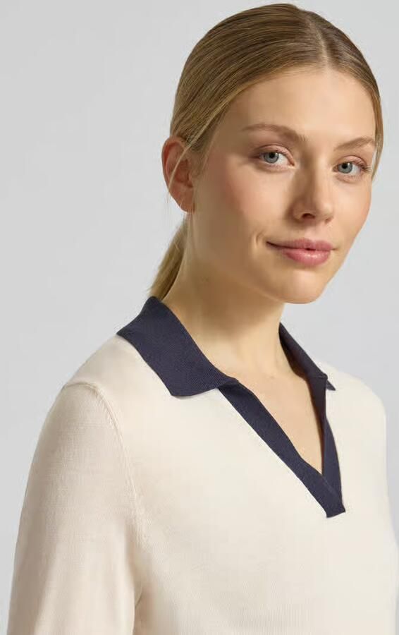 Comma Gebreid shirt van viscosemix met polokraag en V-hals