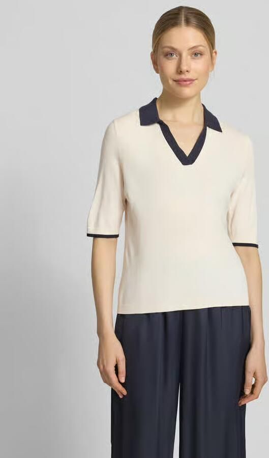 Comma Gebreid shirt van viscosemix met polokraag en V-hals - Foto 4
