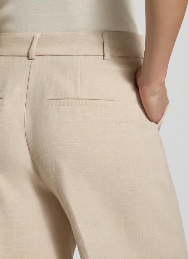 Comma Relaxed fit stoffen broek met viscose en persplooien - Foto 2
