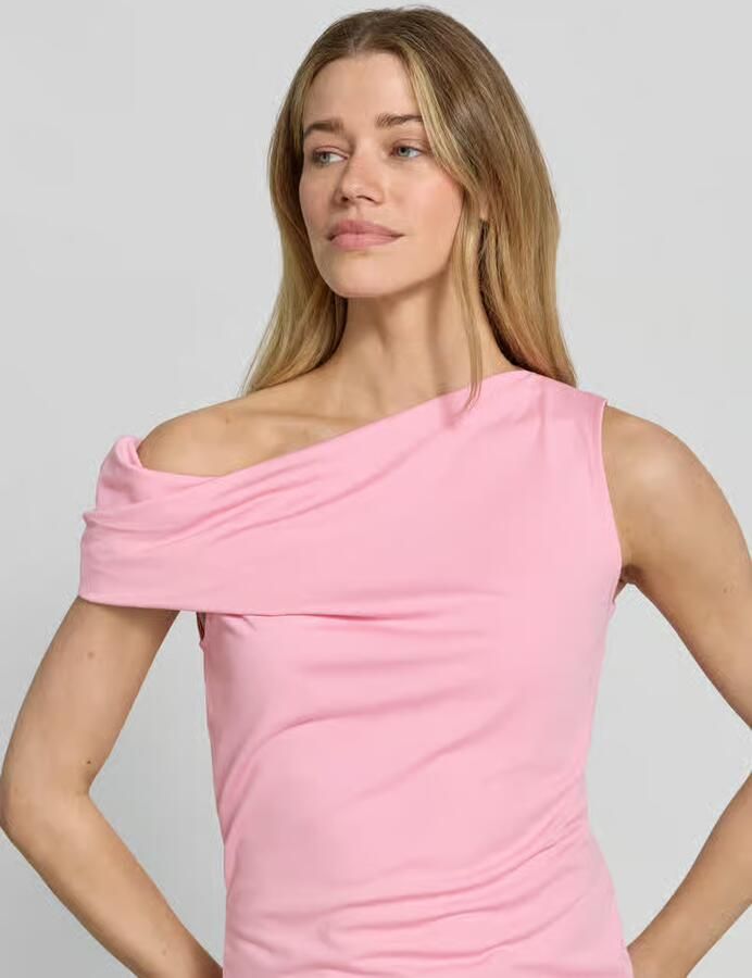 Comma slim fit top van viscosemix in asymmetrisch design