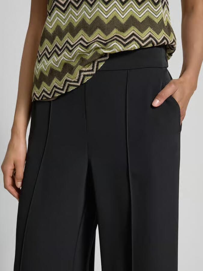 Comma Wide leg stoffen broek met vaste persplooien - Foto 3