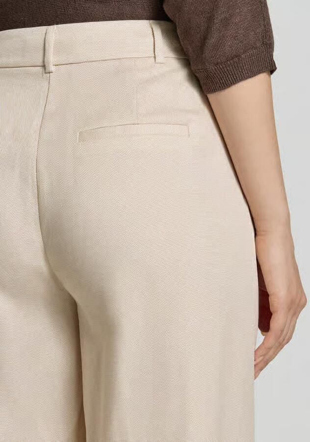 Comma stoffen broek met strookzak aan de achterkant