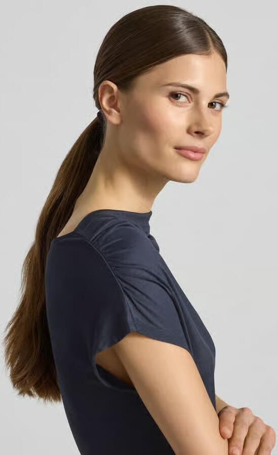 Comma T-shirt van viscose met ronde hals