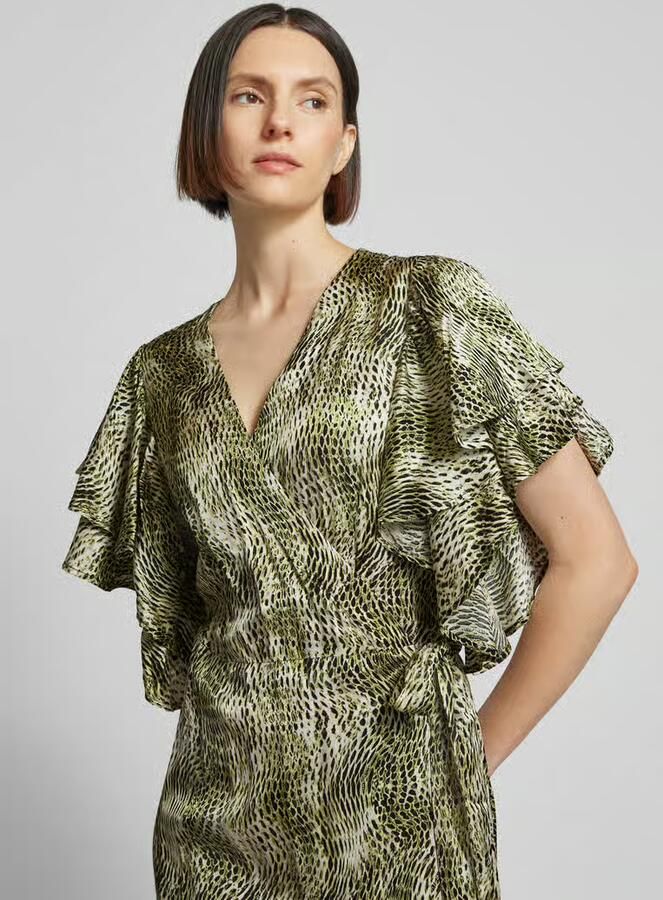 Copenhagen Muse Wikkeljurk van viscose met volants model 'SABINA'