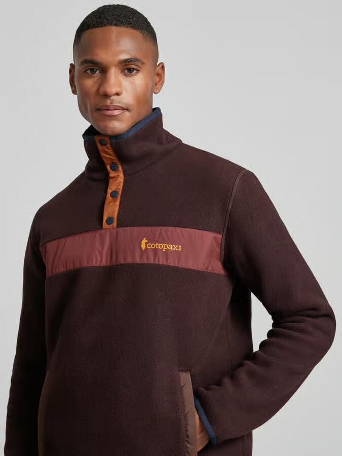 Cotopaxi Regular fit schipperstrui met korte drukknoopsluiting model 'TECA'