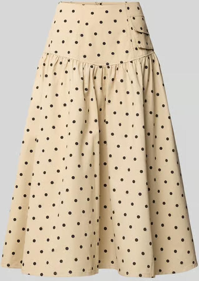 Cph Muse Midirok van viscose model 'DOTTIE'