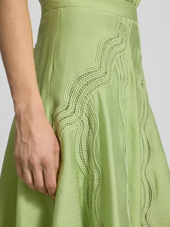 Cph Muse regular fit midirok met gaatjesmotief model 'Cole'