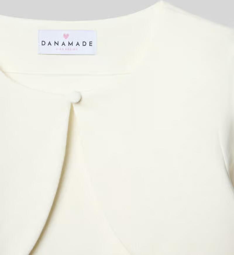 DANAMADE Bolero van viscosemix met knoopsluiting
