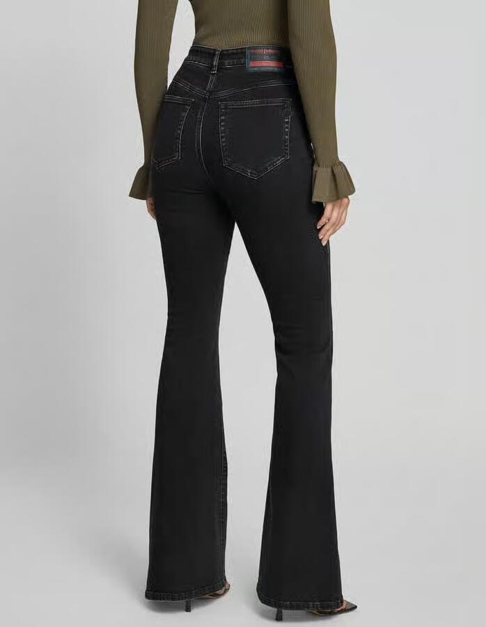 Diesel flared fit jeans met logodetail - Foto 3