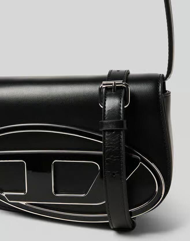 Diesel Zwarte Crossbody Tas Elegant Metalen Logo Black Dames