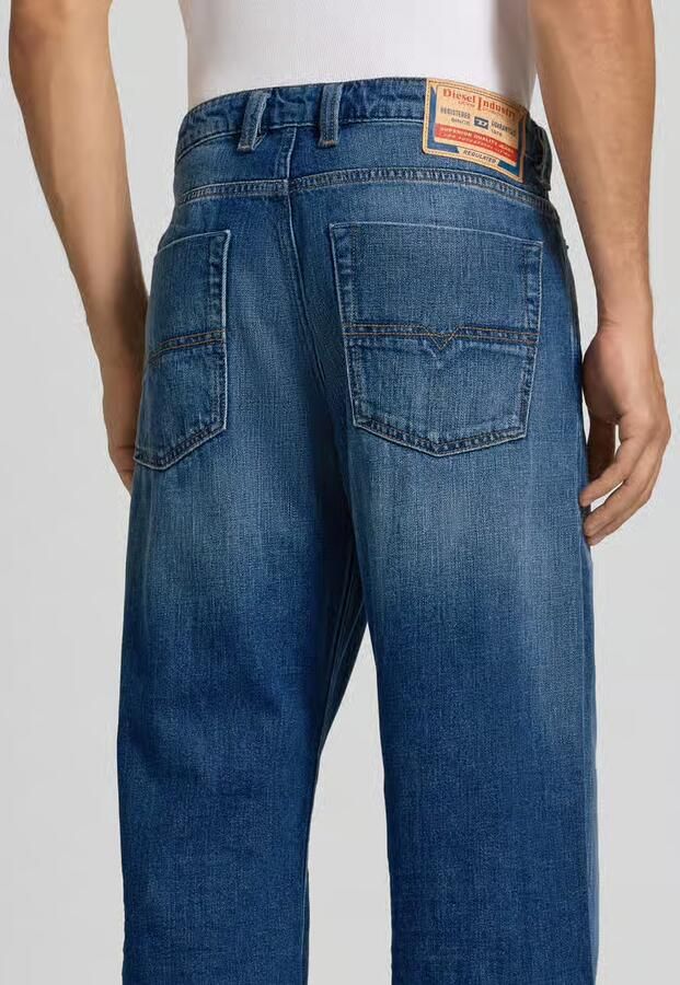 Diesel Wide fit jeans in 5-pocketmodel