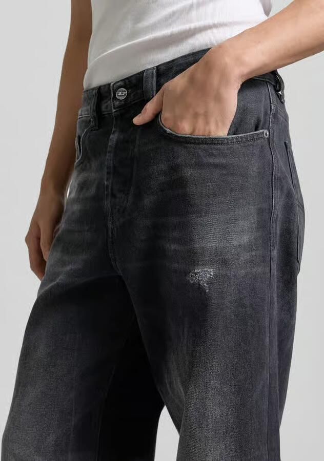 Diesel Wide fit Jeans in 5-pocketmodel