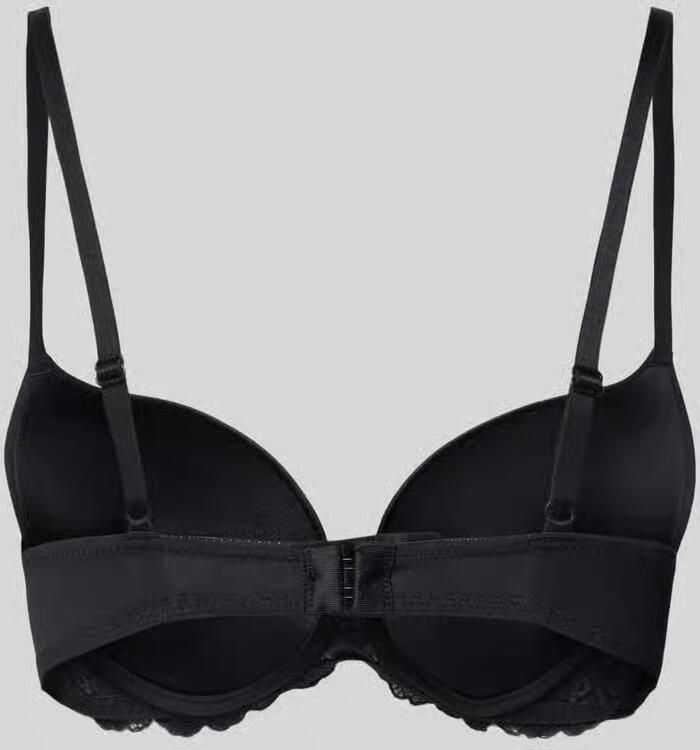 Dorina Super Push-up Bh met Details van kant Model 'CLAIRE'