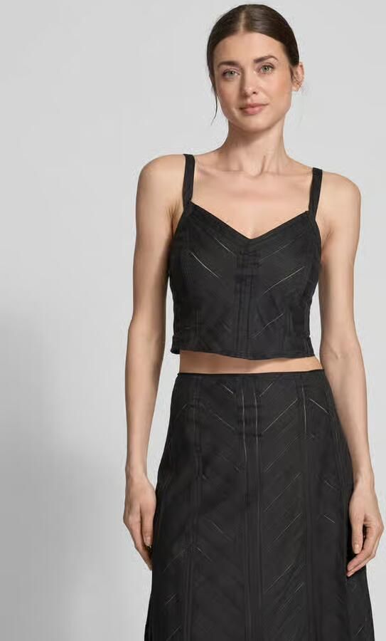 Drykorn Korte top met afgeronde V-hals model 'IRELLA' - Foto 3