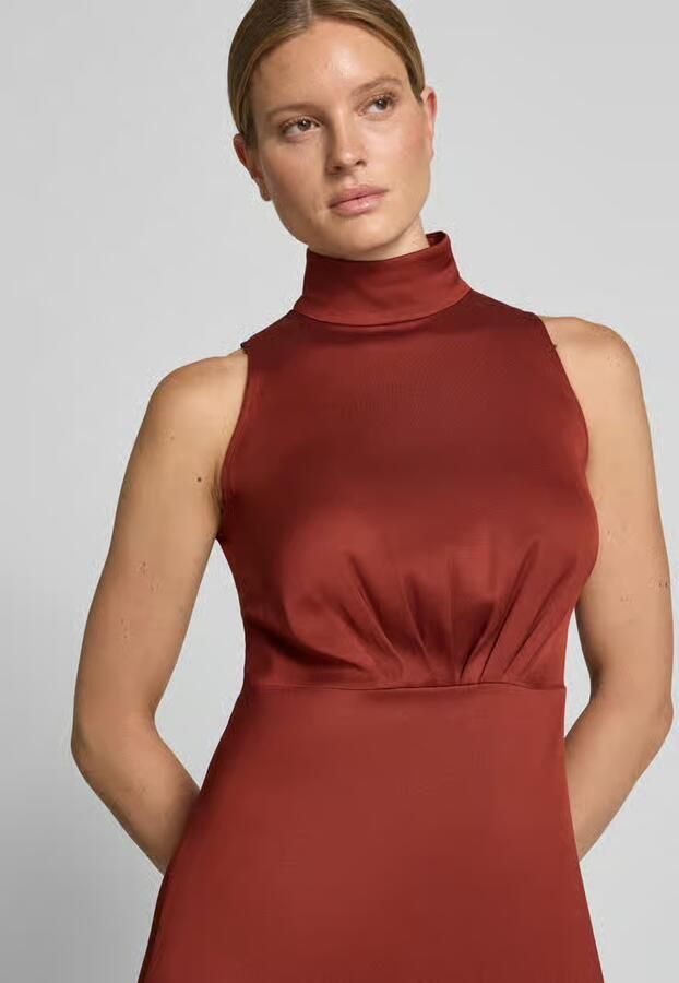 Drykorn Maxi-jurk met opstaande kraag en draperieën model 'AMABEL' - Foto 2