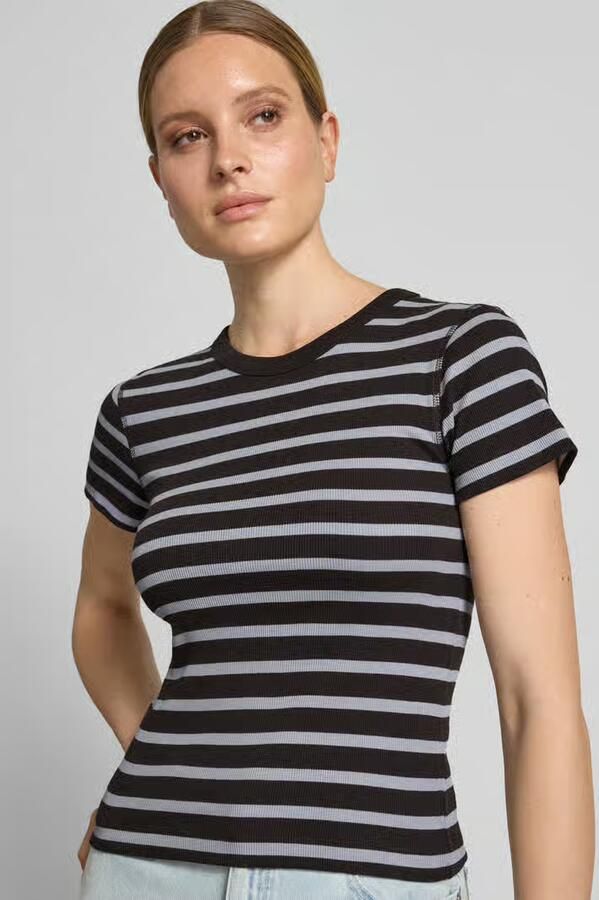 Drykorn slim fit T-shirt in riblook model 'Koale'