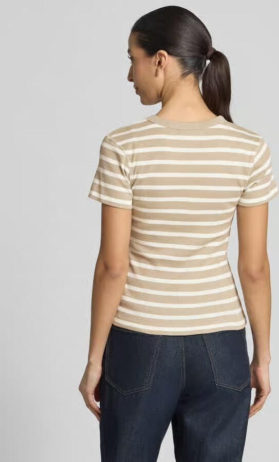 Drykorn T-shirt met ronde hals model 'KOALE'