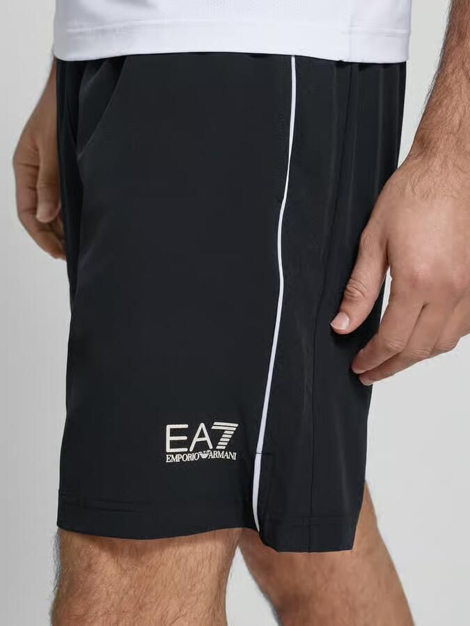 EA7 Emporio Armani Korte broek met elastische band en logo - Foto 2