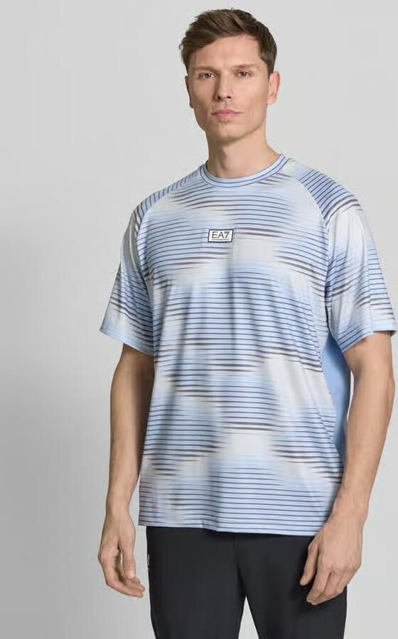 EA7 Emporio Armani Regular Fit T-shirt met logo-applicatie - Foto 4