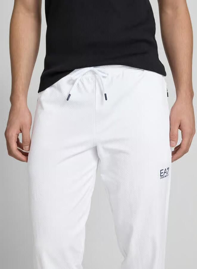 EA7 Emporio Armani Relaxed fit trainingsbroek met structuurmotief model 'TENNIS PRO'