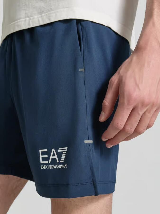EA7 Emporio Armani Short met logo en elastische band