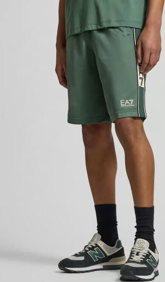 EA7 Emporio Armani Shorts met logo en steekzakken - Foto 3