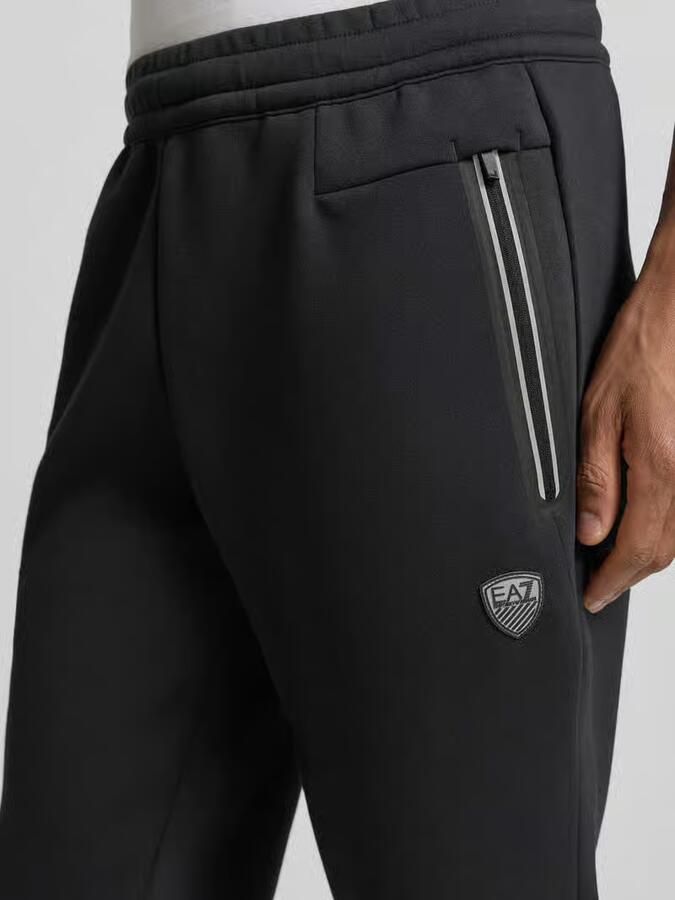 EA7 Emporio Armani Sweatpants met viscose model 'TRAIN PREMIUM SHIELD' - Foto 2