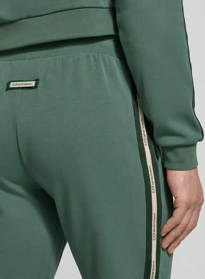 EA7 Emporio Armani Sweatpants van Katoenmix - Foto 2