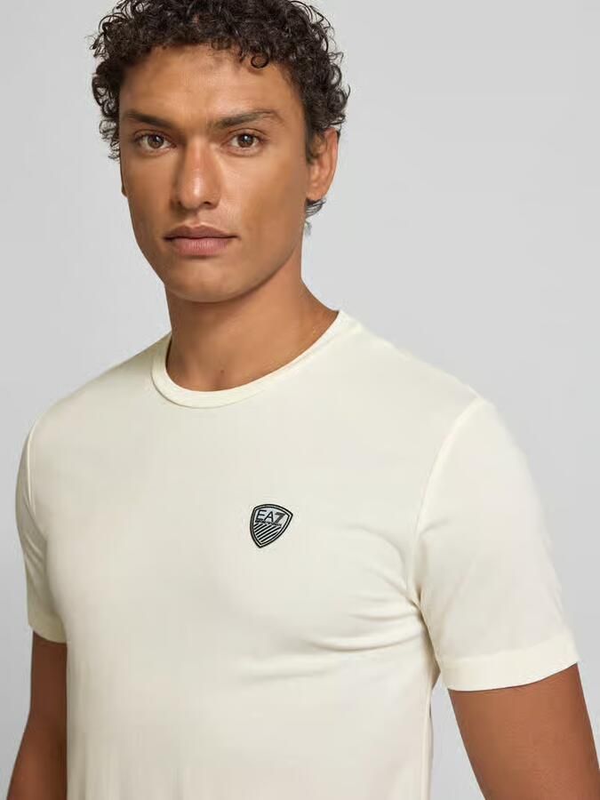 EA7 Emporio Armani T-shirt van viscosemix met labelpatch - Foto 2