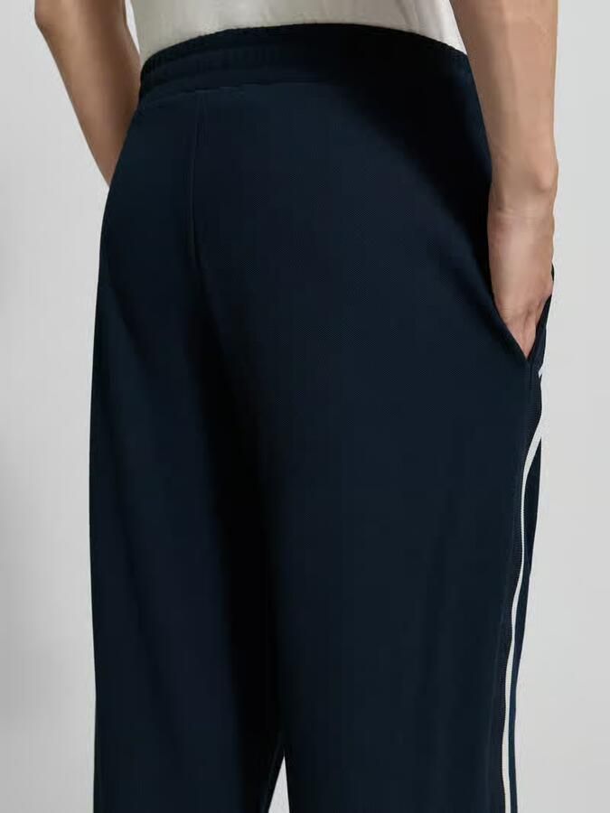 EA7 Emporio Armani Trainingsbroek van Viscosemix