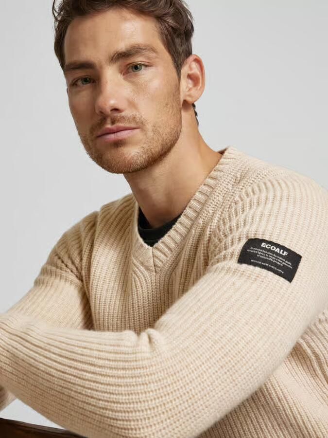 ECOALF Gebreide pullover met V-hals model 'BOJALF'
