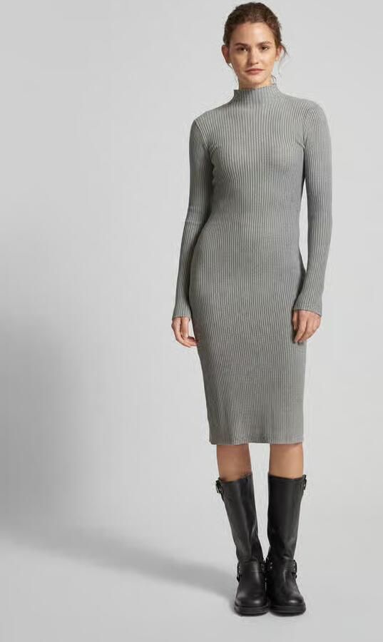 EDITED Gebreide jurk met opstaande kraag model 'Hada' - Foto 2