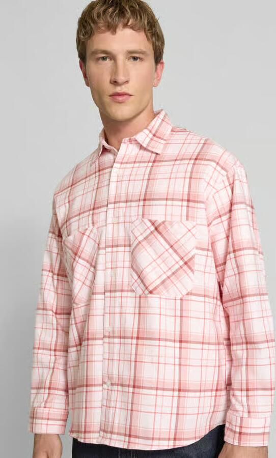 Edwin modern fit vrijetijdsoverhemd met borstzakken model 'ACE'