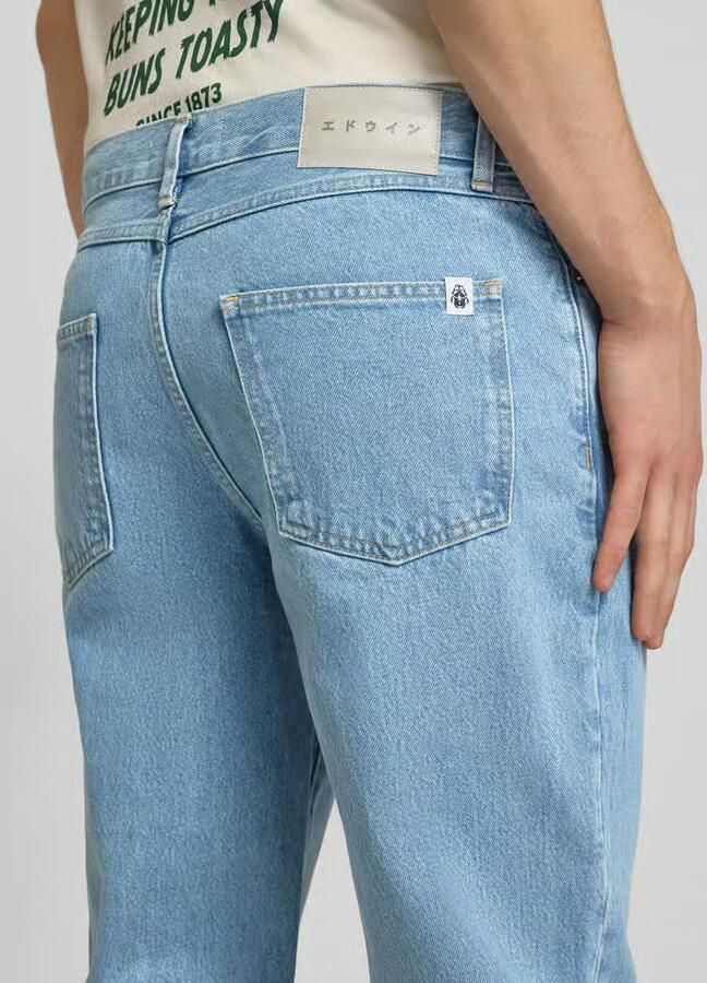 Edwin straight fit jeans in 5-pocket-design model 'COSMOS'